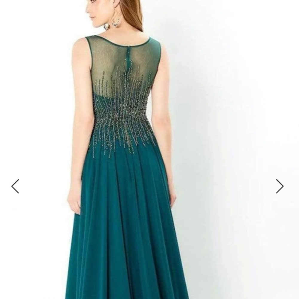 220939 montage by mon cheri size 14 gown with shawl dark green